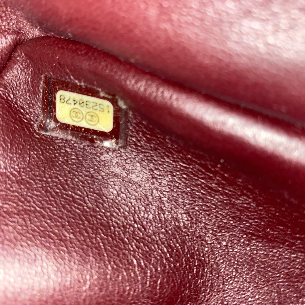 **AUTHENTIC CHANEL MAXI HANDBAG** - Picture 13 of 16